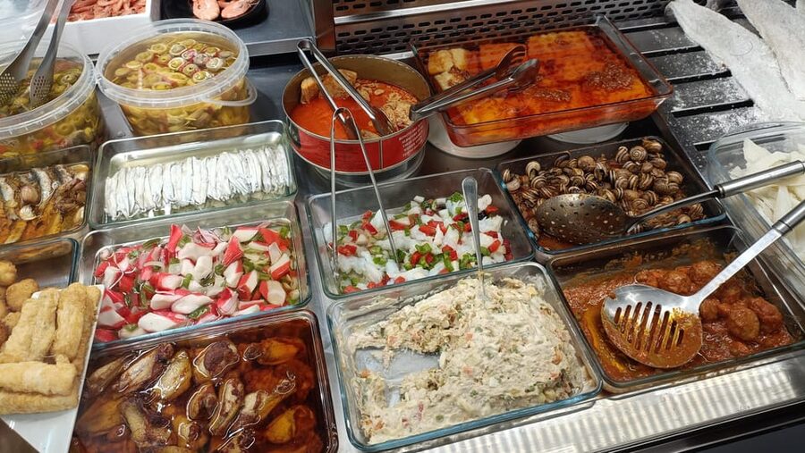 Barcelona private Family-Friendly Cultural & Food Tour - Cost and value: what $94 really buys you