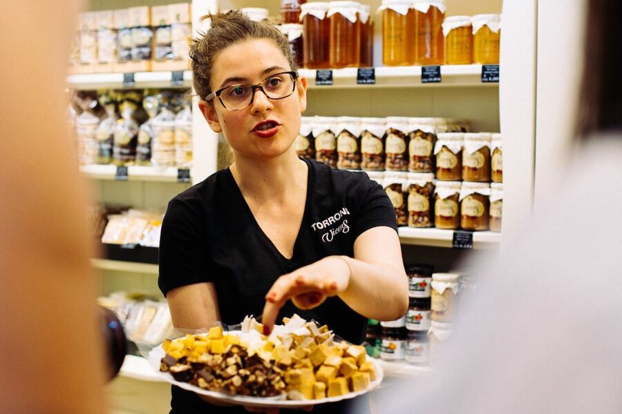 Barcelona: Private Food Tour – 10 Tastings with Locals - Key Things You’ll Notice on This Barcelona Bites-and-Sights Tour