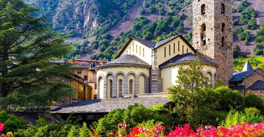 Barcelona: Private Guided Day Trip to Andorra with Pickup - Port d’Envalira and Pas de la Casa: High Altitude Photo Stops