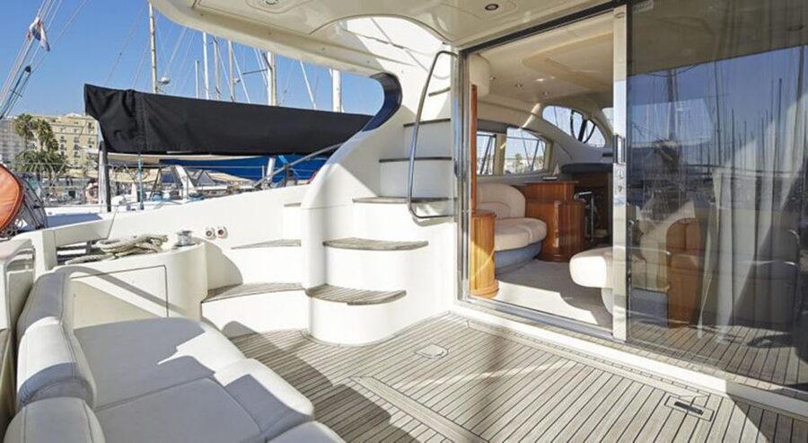 Barcelona: Private Motor Yacht Charter with Drinks and Food - Sailing time along Barcelona’s coastline: skyline views that actually stick