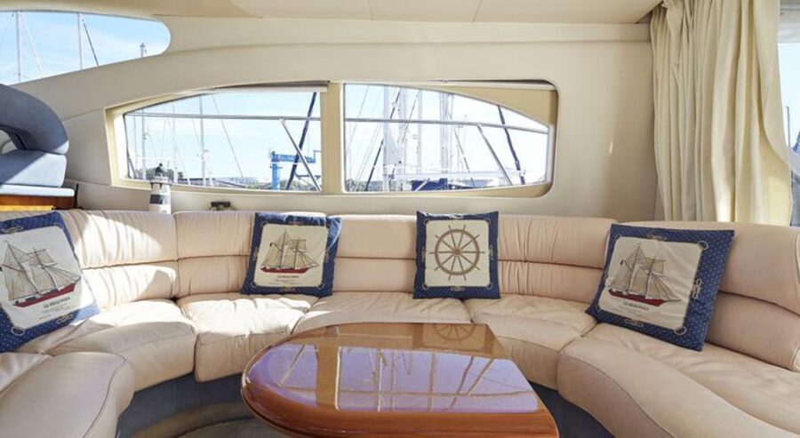 Barcelona: Private Motor Yacht Charter with Drinks and Food - Drinks and snacks: what’s really included onboard