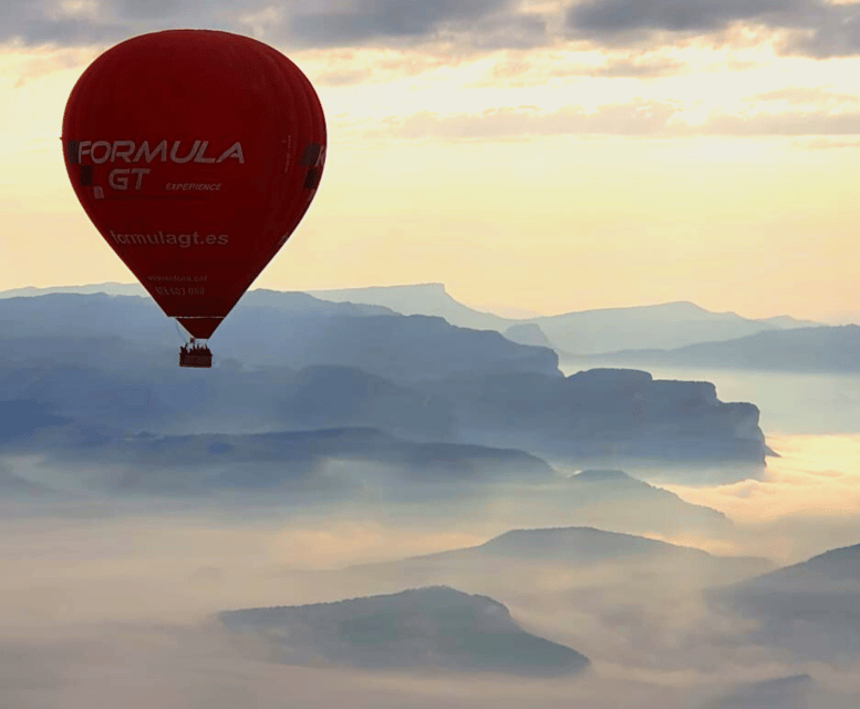 Barcelona: Private Romantic Balloon Flight - The flight itself: floating, silence, and how the wind steers your view