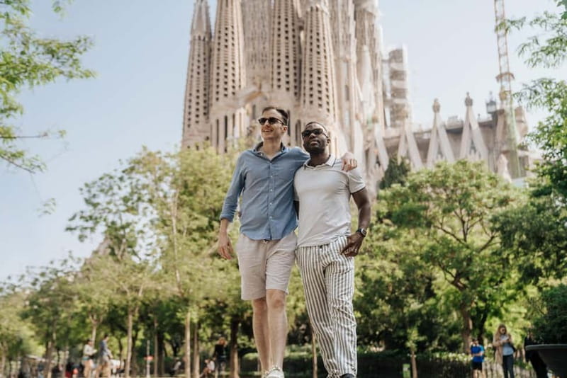 Barcelona: Private Sagrada Familia Photoshoot - The Photo Delivery System: Online Gallery + 48-Hour Turnaround