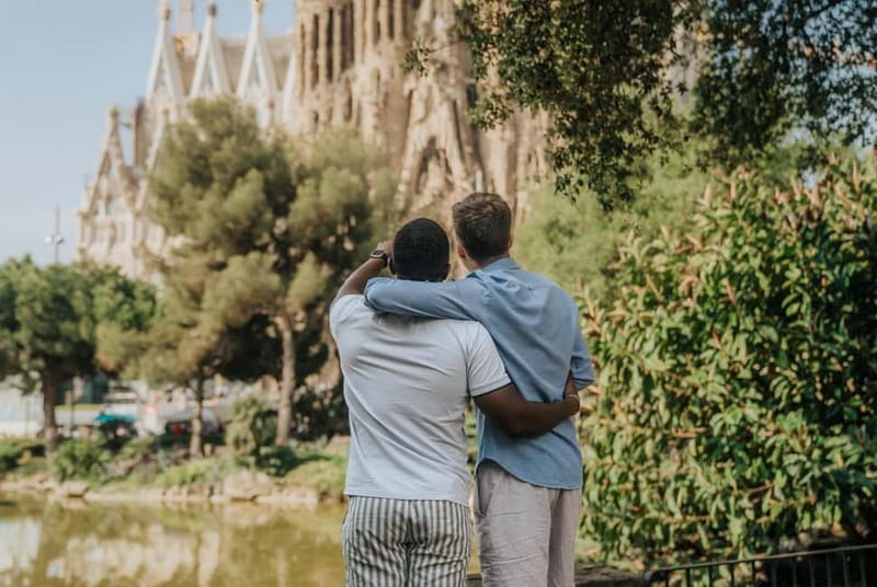 Barcelona: Private Sagrada Familia Photoshoot - Accessibility and Comfort: Private Means More Control