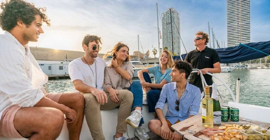 Barcelona: Private Sailing Cruise with Open Bar and Snacks - Key things that make this sailing cruise worth it