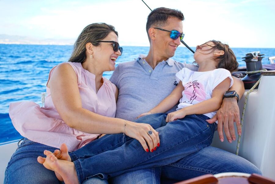 Barcelona: Private Sailing Experience from Port Olimpic - Meeting Bombon and settling in with your skipper
