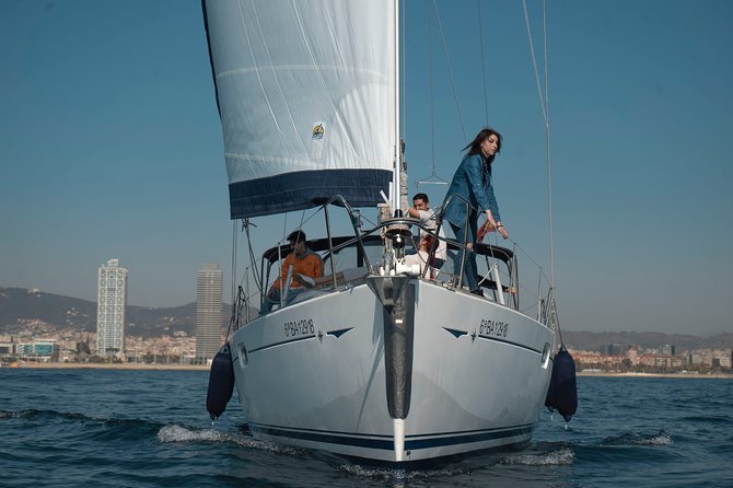 Barcelona Private Sailing Trip with unlimited drinks and snacks - Timing and weather: a short trip that depends on conditions