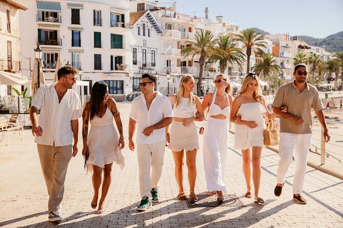 Barcelona: Private SITGES Tour and PENEDÈS Wine Tasting & TAPAS - Who this tour suits best (and who might want something else)