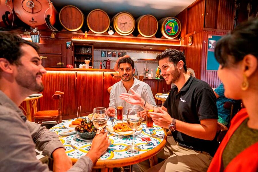Barcelona: Private Tapas & Wine with Flamenco Show Old Town - Who this fits best, and who should skip it