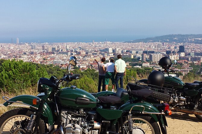 Barcelona Private Tour by Sidecar Motorcycle - Domènech i Muntaner and the Passeig de Gràcia Corridor