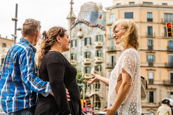 Barcelona Private Tours with Locals: 100% Personalized, See the City Unscripted - The Universal Exhibition arch: a history moment you can actually feel