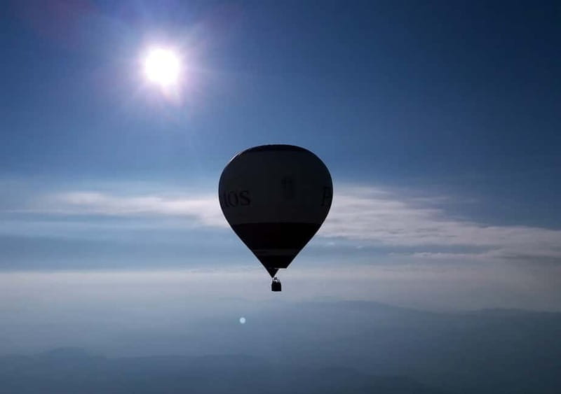 Barcelona Private VIP Balloon Flight with Pick-up Service - Landing with Cava: the celebration that makes the whole day feel finished