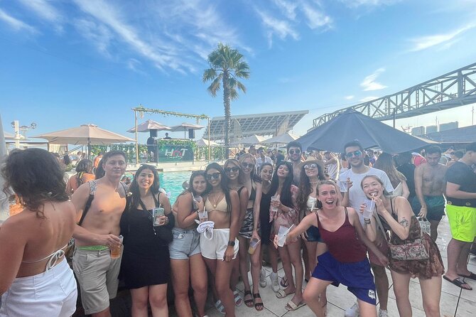 Barcelona Pub Crawl by KING -The Best Party tour & VIP Club Entry - Guides, Group Size, and Getting Social Without Forced Energy