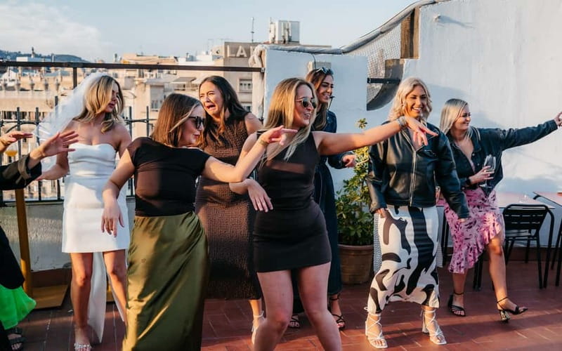 Barcelona: Rooftop Salsa Class with Bottomless Sangria - Key highlights you should care about