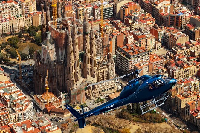 Barcelona's Panoramic Helicopter Flight & Heliport Boat Transfer - Meeting points, where you start, and where you end