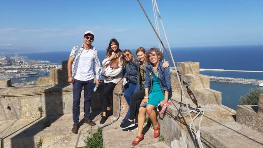 Barcelona: Sagrada Familia and City Tour with Hotel Pickup - Park Güell with skip-the-line access: mosaics plus the big picture