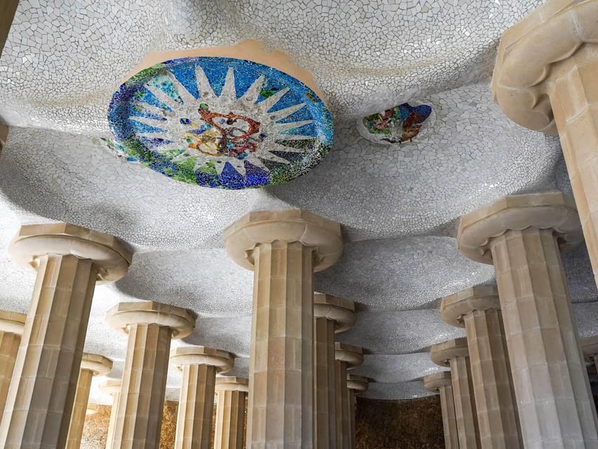 Barcelona: Sagrada Familia and Park Güell Tour - Who should book this tour