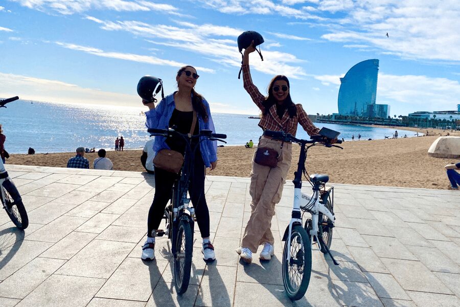 Barcelona: Sagrada Familia Electric Scooter or Bike Tour - Olympic Port to La Monumental: modern waterfront energy