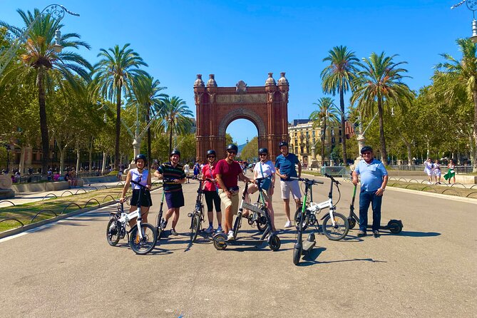 Barcelona Sagrada familia Electric Scooter or E-Bike Tour - E-scooter vs e-bike: what to choose (and the rules you should know)