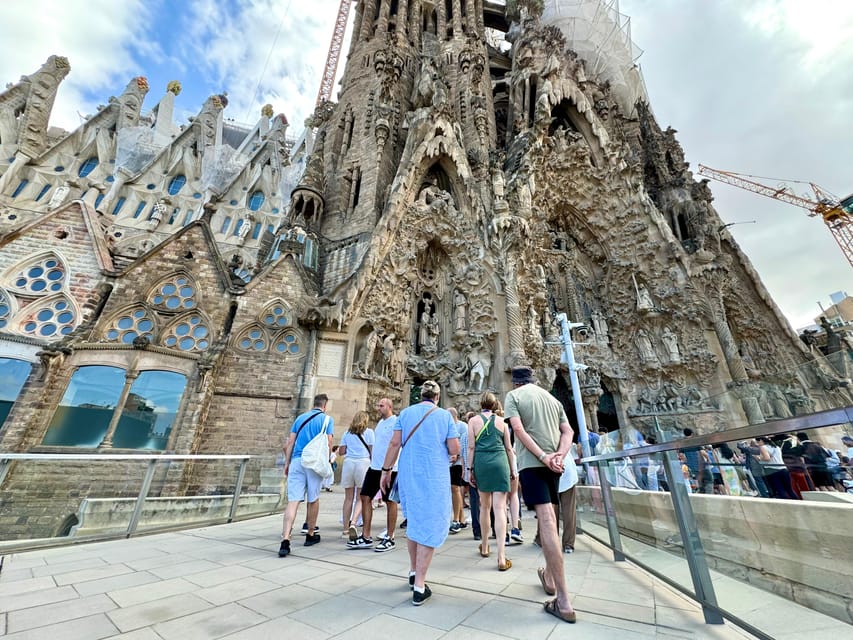 Barcelona: Sagrada Familia Entry Ticket and Guided Tour - Nativity Facade walkthrough: joyful symbolism you can actually read