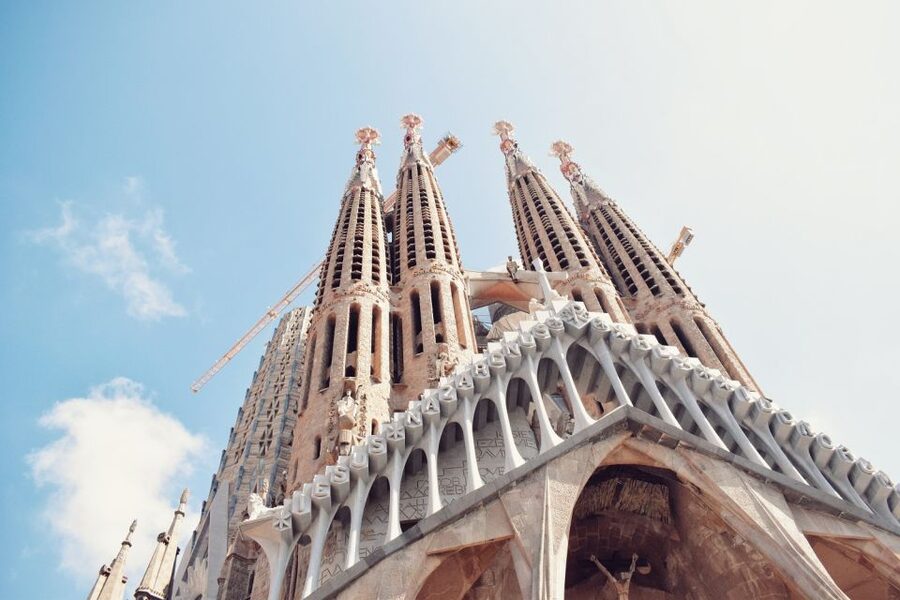 Barcelona: Sagrada Familia Guided Tour with Tower Access - Quick planning tips for your Sagrada Familia day