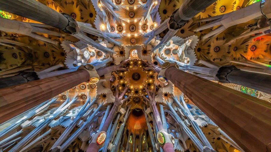 Barcelona & Sagrada Familia Half-Day Tour with Hotel Pickup - Hotel Pickup + a Small Group: Why the logistics feel lighter