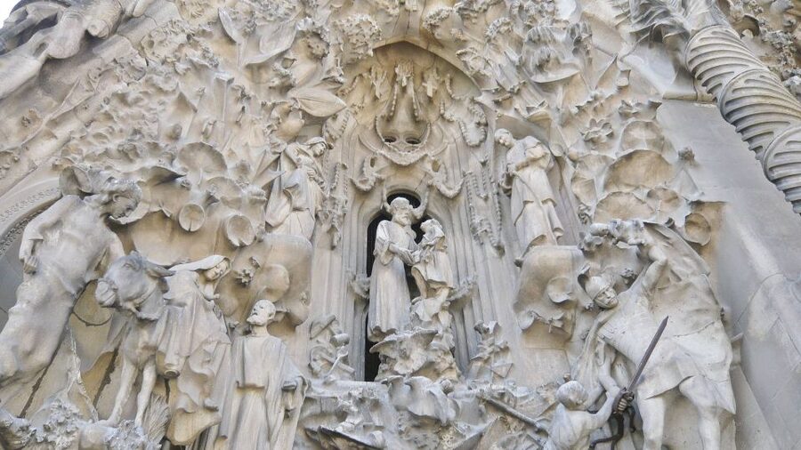 Barcelona & Sagrada Familia Half-Day Tour with Hotel Pickup - Price and value: What $93 buys you in real time