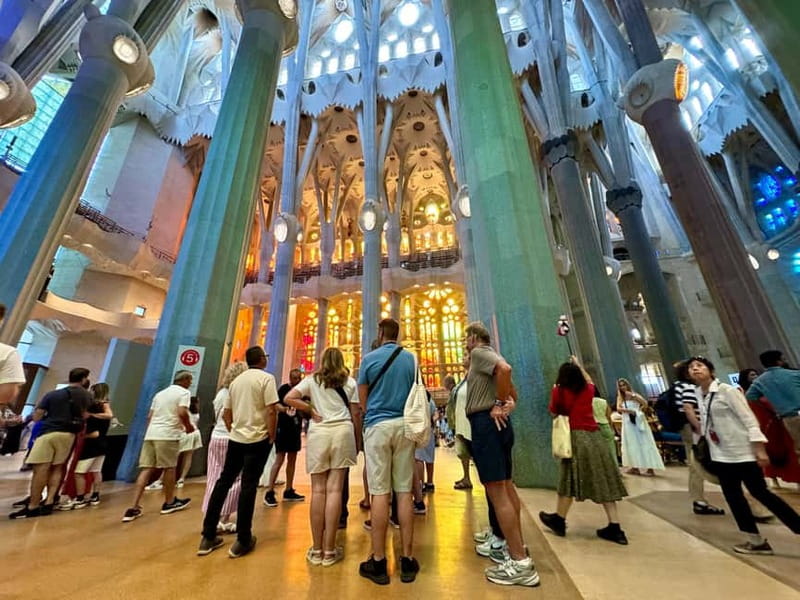 Barcelona: Sagrada Familia, La Pedrera & Cava Tasting Tour - Key highlights you’ll actually feel during the tour