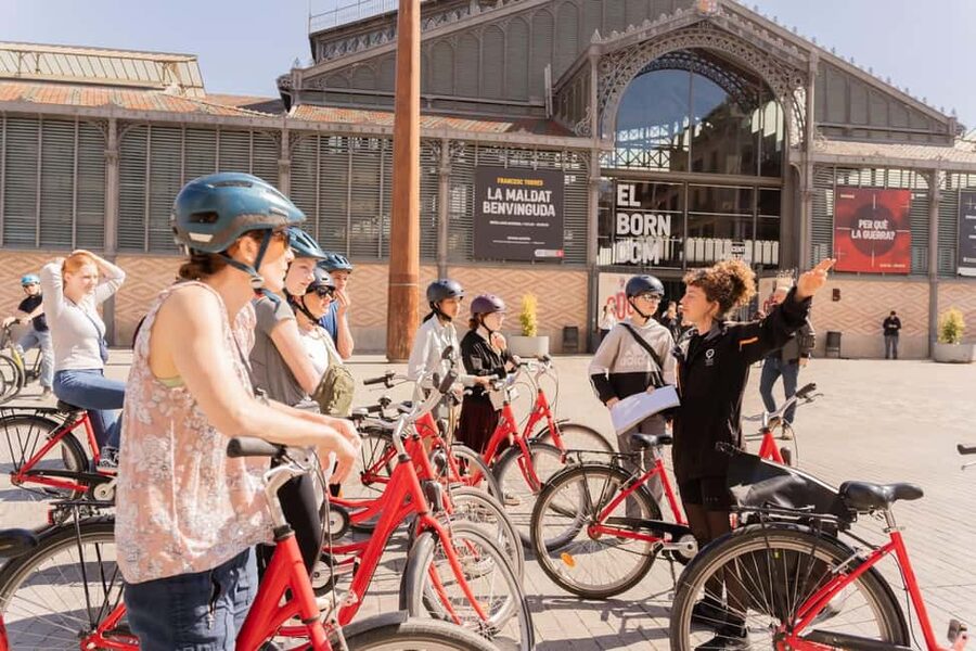 Barcelona: Sagrada Familia or City Tour by Bike or eBike - Morning Gaudí trail vs 4pm beach-and-old-town ride
