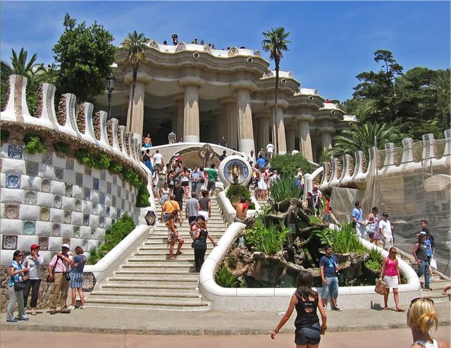 Barcelona: Sagrada Familia & Park Güell Guided Tour & Ticket - What’s Actually Included (and What Isn’t)