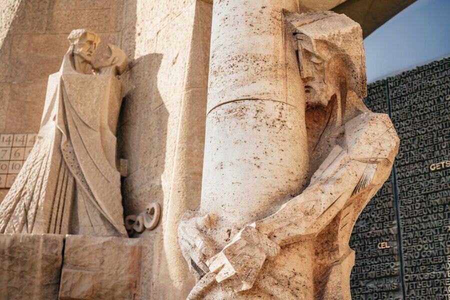 Barcelona: Sagrada Familia Skip-the-Line Entry Ticket & Tour - Who Should Book This Gaudí Tour (and Who Should Not)