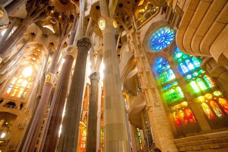 Barcelona: Sagrada Familia Skip-the-line Guided Tour - Price and planning: who this is best for
