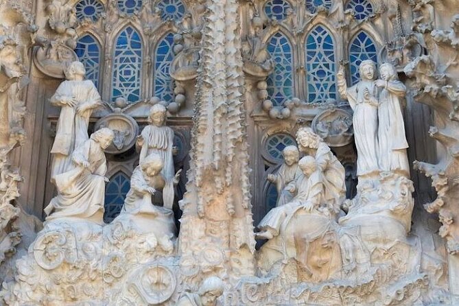 Barcelona: Sagrada Familia Skip The Line Insider Guided Tour - The Sagrada Familia Museum Stop: Models That Turn Confusion Into Clarity
