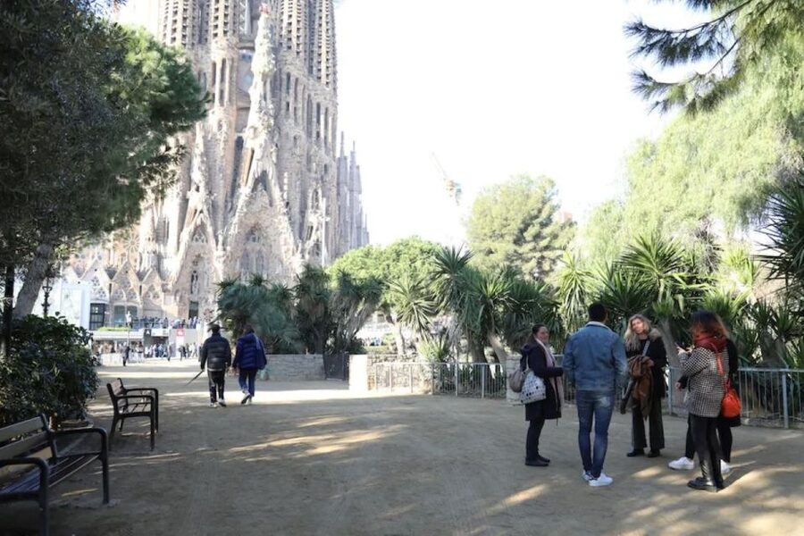 Barcelona: Sagrada Familia Skip The Line Insider Guided Tour - Price and Value: When $77 Feels Like a Smart Shortcut