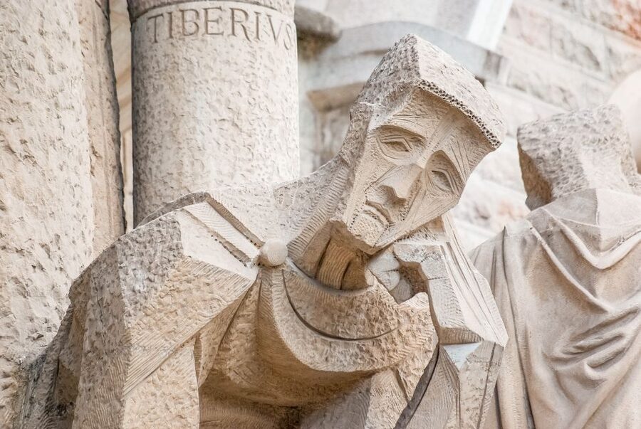 Barcelona: Sagrada Família Skip the Line Tour & Entry Ticket - Museum After the Tour: How the Construction Story Helps You See the Building