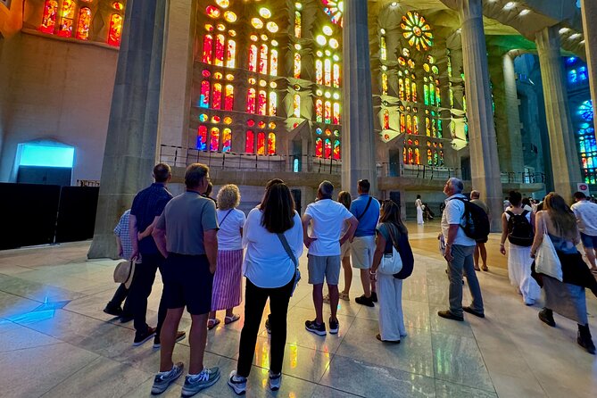 Barcelona: Sagrada Familia Small Group Guided Tour - How the headphones and microphone improve your listening