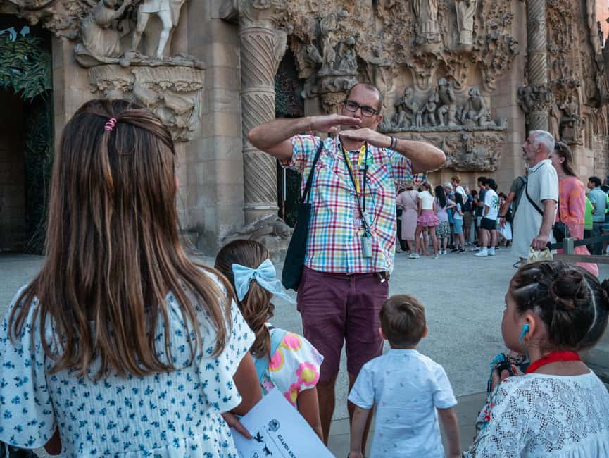 Barcelona: Sagrada Familia Small Group Tour for Kids - Key things that make this tour work for families