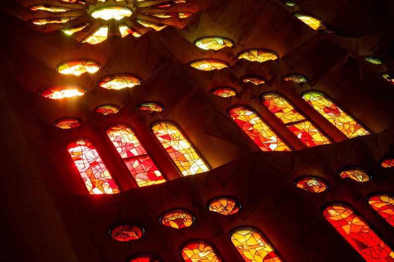 Barcelona: Sagrada Familia Tour Priority Access & Add-ons - The Interior Experience: Light, Symbols, and Columns You’ll Actually Notice