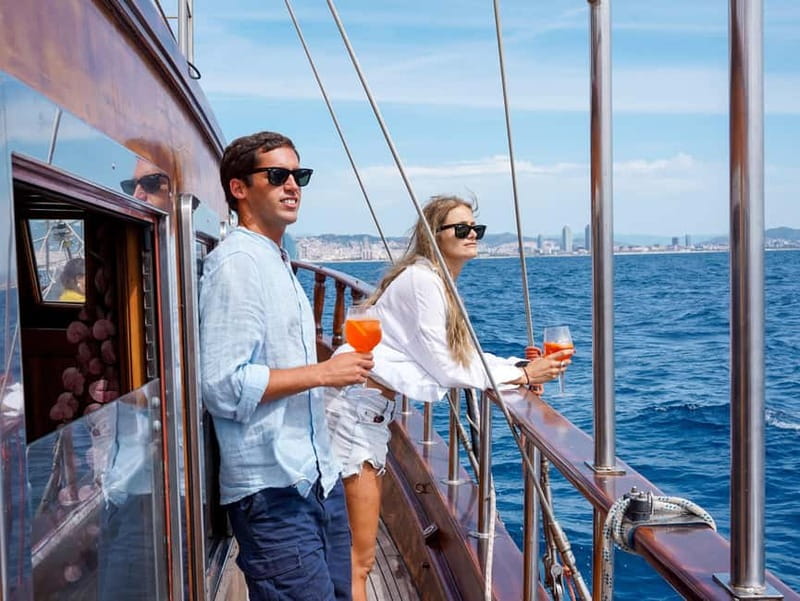 Barcelona Sailing Cruise - Who should book this Barcelona sailing cruise?