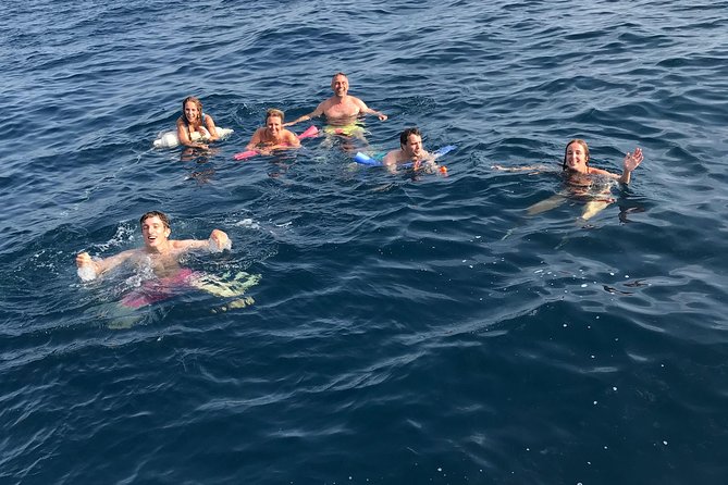Barcelona Sailing: Light Snacks & Open Bar with Private Option - The waterfront cruise: where the local commentary earns its keep