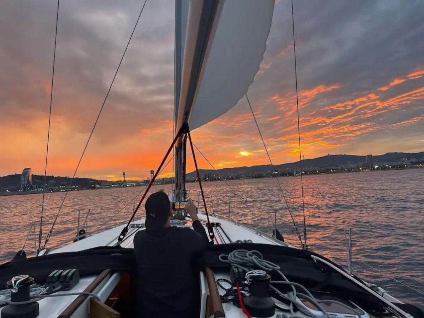 Barcelona: Sailing Tour with a Glass of Cava - Meeting Point at Moll de la Marina: Don’t Miss the Dock