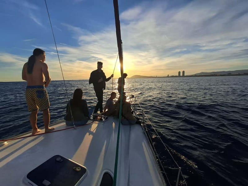 Barcelona: Sailing Tour with Drinks and Snacks - Photo Stop and City Sightseeing: Making the Skyline Make Sense