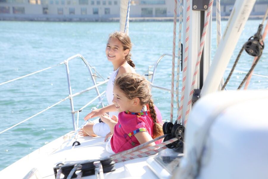 Barcelona: Sailing Tour with Spanish Tapas and Drinks - Price and Value: Is $55 Worth It?