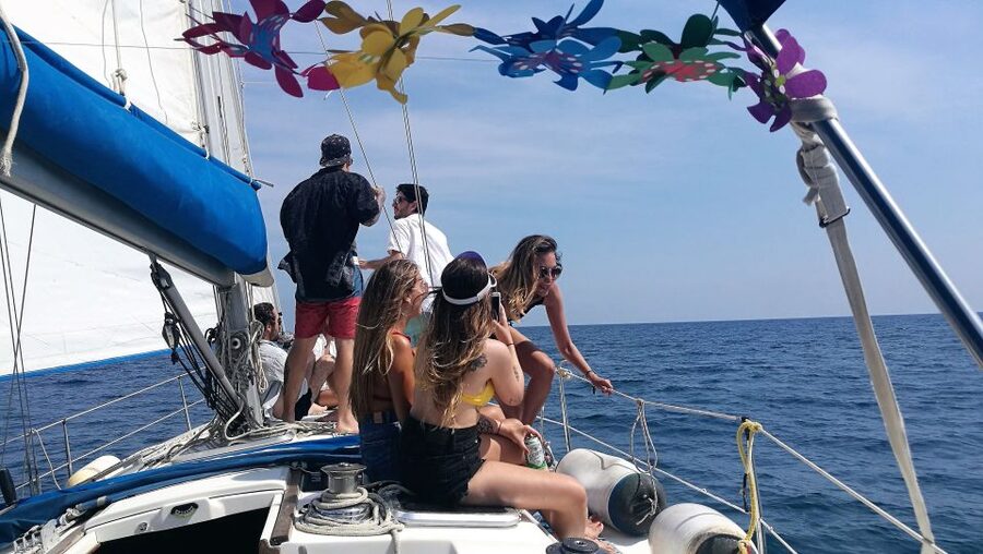 Barcelona: Sailing Trip with Drinks and Snacks - Drinks and snacks onboard: what’s included, and what that means for value