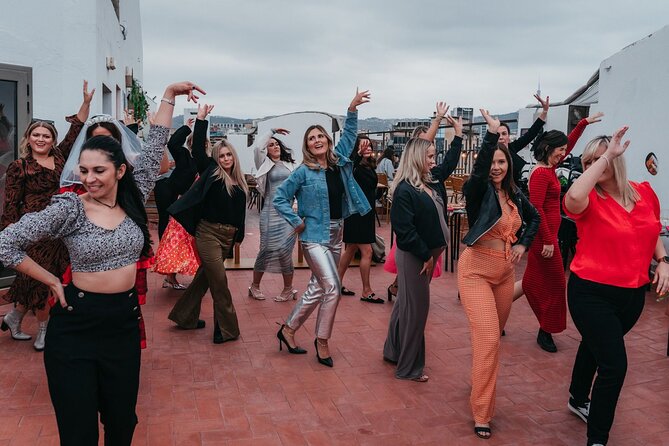 Barcelona Sangria & Salsa Dance Class with Bottomless Drinks - Group size and vibe: fun, social, and likely younger-leaning