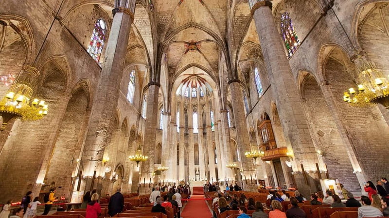 Barcelona: Santa Maria del Mar Tour & Terrace Access - Getting in fast: priority access and how to use it well