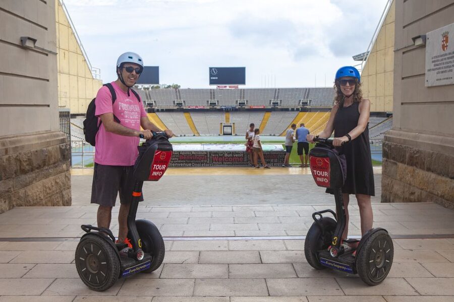 ❤️Barcelona Segway Tour ❤️ with a Local Guide - Bogatell Beach, Port Fòrum, and the Museum stop: sea air plus a smart break
