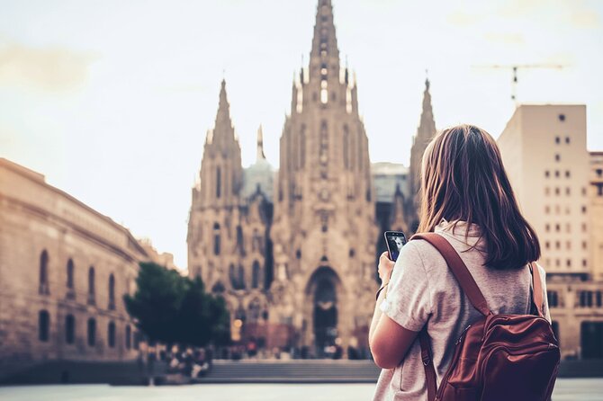 Barcelona self-guided city walking tour with audio & quizzes - Who this tour suits best