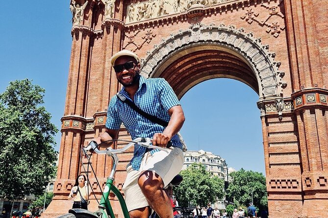 Barcelona Sightseeing by Bike with Photo Shooting and Tapas - Price and Value: Is $95.12 a Good Deal?