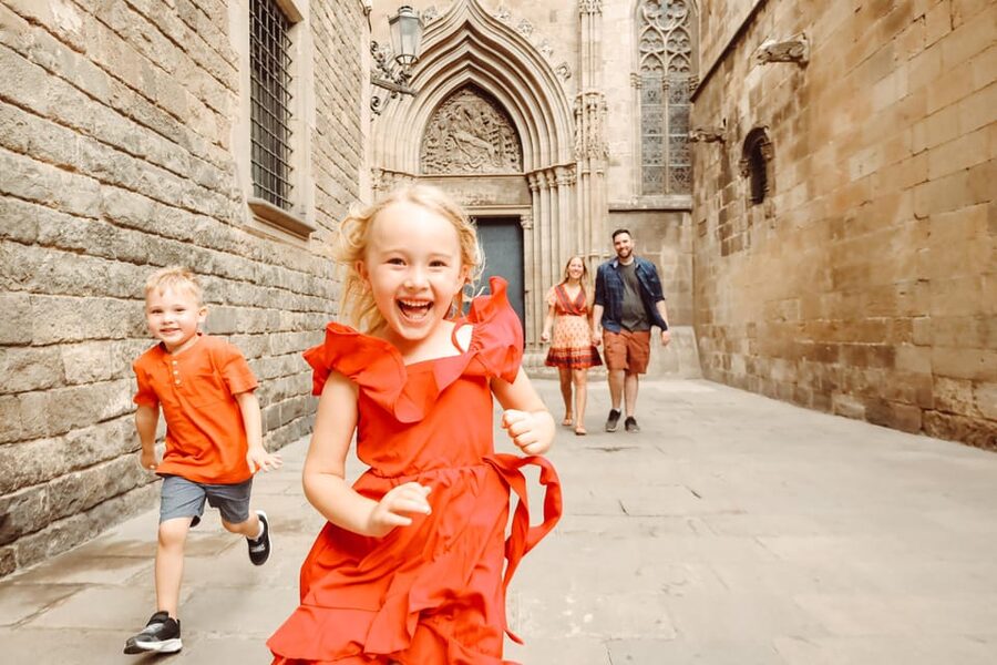 ✅ Barcelona: Sightseeing Professional Photoshoot Session - Price and value: why $38 can feel like a steal